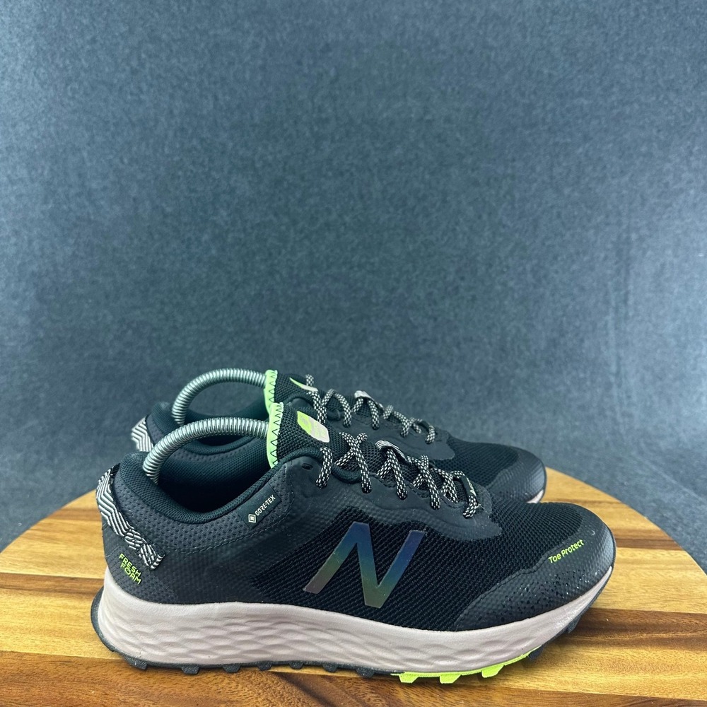 New Balance Fresh Foam Arishi Trail GTX Gore-Tex Womens 9.5B Waterproof Shoes